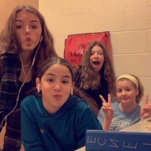 Meet your Posher, Danna